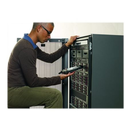 HPE StorageWorks MSL2024 - Tape library - LTO Ultrium - max drives: 2 - rack-mountable - 2U - barcode reader - for ProLiant DL120 G7, DL120 G7 Base, DL120 G7 Entry, DL120 G7 Performance - 1