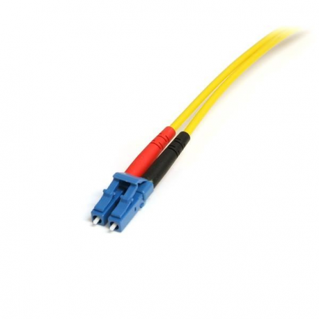 StarTech.com 1m Fiber Optic Cable - Single-Mode Duplex 9 / 125 - LSZH - LC / SC - OS1 - LC to SC Fiber Patch Cable (SMFIBLCSC1) - Network cable - LC single-mode (M) to SC single-mode (M) - 1 m - fibre optic - duplex - for P / N: SFPGLCSXMMST - 3