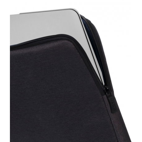 Riva Case Suzuka 7704 - Notebook sleeve - 13.3" - 14" - black - 7