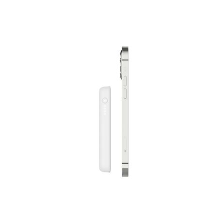 BOOST CHARGE - Banque d'alimentation - 2500 mAh - 7.5 Watt (MagSafe) -  blanc - pour Apple iPhone 12, 12 mini, 12 Pro, 12 Pro Max