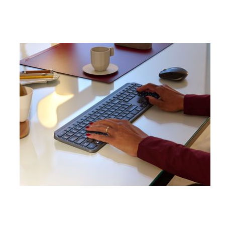 Logitech MX Keys - Keyboard - backlit - Bluetooth - QWERTZ - German - graphite - 5