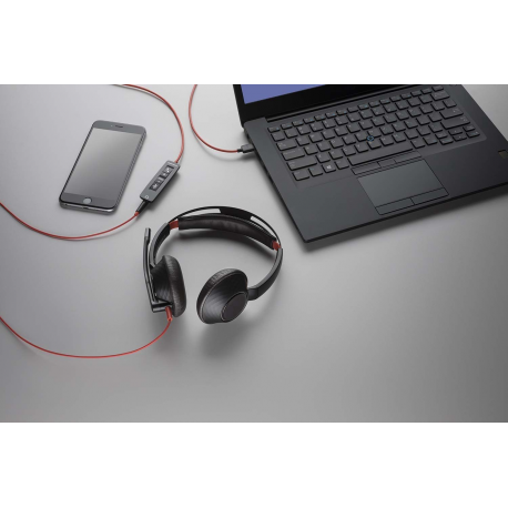 Poly Blackwire 5220 - 5200 Series - headset - on-ear - wired - USB, 3.5 mm jack - Certified for Microsoft Teams - 1
