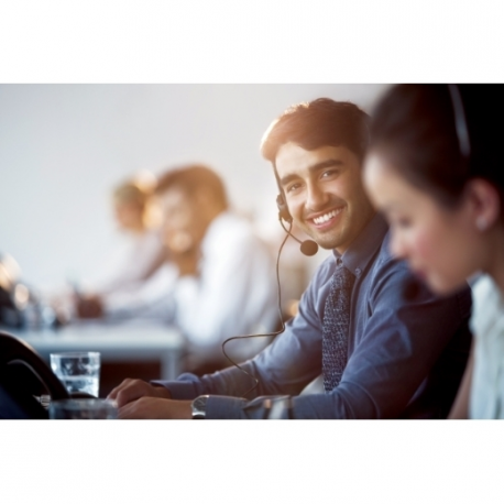 APC Extended Warranty (Renewal or High Volume) - Extended service agreement (for 1 accessory) - 1 year - for P / N: AP6201CH, AP6221CH, AP6351CH, AP6451CH, AP6453CH, KVM-DVIVMCAC, KVM-HDMIVMCAC - 1