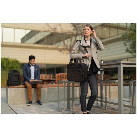 Kensington Contour 2.0 Business Briefcase - Notebook carrying case - 15.6" - 13