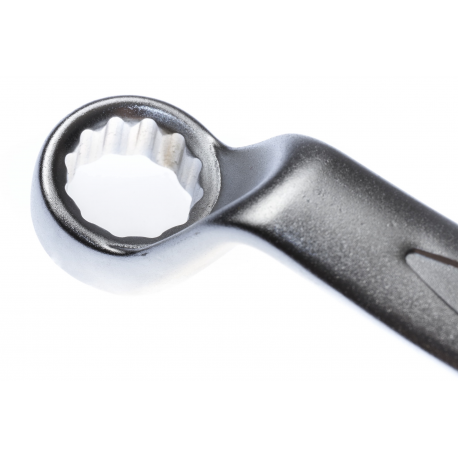 Equip - Patch cable - RJ-45 (M) to RJ-45 (M) - 7.5 m - SFTP - CAT 6 - halogen-free, molded, stranded - black - 3