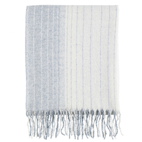 Equip Life - Patch cable - RJ-45 (M) to RJ-45 (M) - 7.5 m - UTP - CAT 6 - molded, stranded - beige - 1