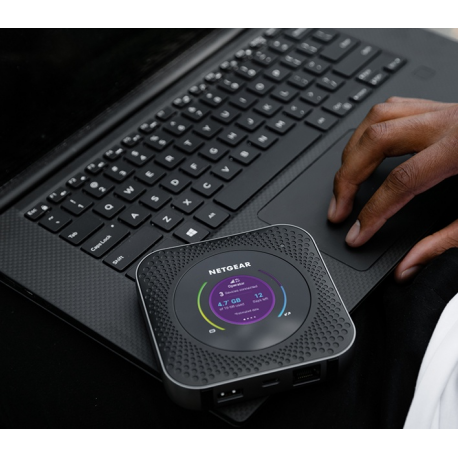 NETGEAR Nighthawk M1 Mobile Router - Mobile hotspot - 4G LTE Advanced - 1 Gbps - GigE, 802.11ac - 10