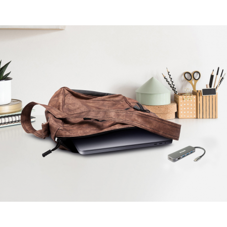 D-Link DUB-2333 - Docking station - USB-C / Thunderbolt 3 - HDMI - 3