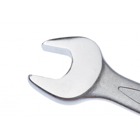 Equip - Patch cable - RJ-45 (M) to RJ-45 (M) - 2 m - SFTP - CAT 6 - halogen-free, molded, stranded - orange - 3