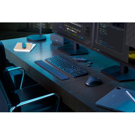 Logitech MX Keys S - Keyboard - backlit - wireless - Bluetooth LE - AZERTY - Belgium - key switch: Scissor-Key - graphite - 22