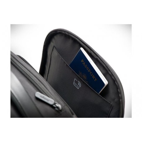 Kensington Contour 2.0 Business - Notebook carrying backpack - 15.6" - 5