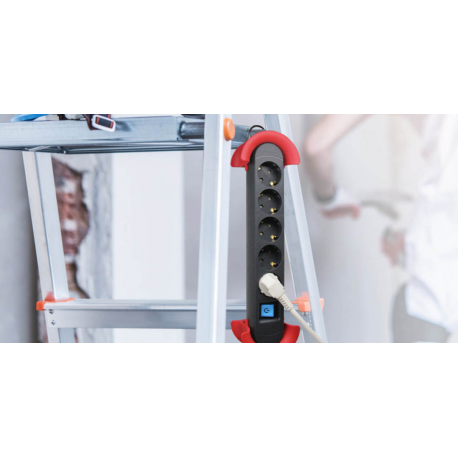 Bachmann HOOK Indoor - Power strip - output connectors: 5 (5 x power 2-pole) - 5 m cord - red - 4