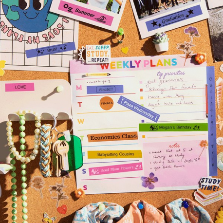 Brother BTAG-P35 - White on pink - Roll (1.2 cm x 4 m) 1 cassette(s) hanging box - label tape - for P-Touch PT-N10, PT-N20, PT-N25BT - 1