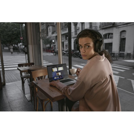 HP EliteBook 8 G1a Notebook Next Gen AI - AMD Ryzen AI 5 - 340  /  up to 4.8 GHz - Win 11 Pro - Radeon 840M - 32 GB RAM - 512 GB SSD NVMe - 13.3" IPS 1920 x 1200 - Wi-Fi 7, Bluetooth - glacier silver - kbd: Pan Nordic - 3