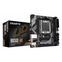 Gigabyte B650I AX - 1.0 - motherboard - mini ITX - Socket AM5 - AMD B650 Chipset - USB 3.2 Gen 1, USB-C 3.2 Gen 1, USB 3.2 Gen 2 - 2.5 Gigabit LAN, Wi-Fi 6E, Bluetooth - onboard graphics (CPU required) - HD Audio (8-channel)