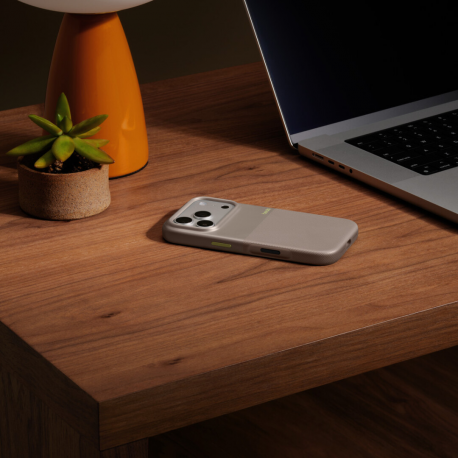 Beats - Back cover for mobile phone - MagSafe compatibility - soft thermoplastic polyurethane (TPU) - alpine gray - for iPhone 17 Pro - 2