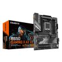 Gigabyte B650 GAMING X AX V2 - 1.X - motherboard - ATX - Socket AM5 - AMD B650 Chipset - USB-C 3.2 Gen2, USB 3.2 Gen 2, USB 3.2 Gen 1, USB-C 3.2 Gen 2x2 - 2.5 Gigabit LAN, Wi-Fi 6E, Bluetooth - onboard graphics (CPU required) - HD Audio (8-channel)