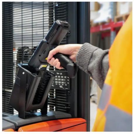 Mobilis - Handheld holster - easy access system - forklift mountable - black - 2