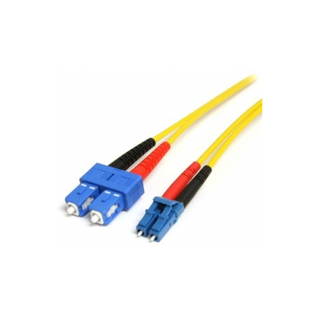 StarTech.com 1m Fiber Optic Cable - Multimode Duplex 62.5 / 125 - LSZH - LC / SC - OM1 - LC to SC Fiber Patch Cable (FIBLCSC1) - Network cable - LC multi-mode (M) to SC multi-mode (M) - 1 m - fibre optic - duplex - 62.5  /  125 micron - 1